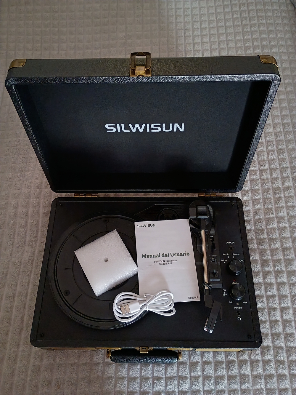 SILWISUN Portable Bluetooth Vinyl Record Player Turntable – Navy - NWT